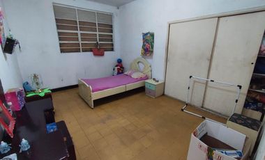 casa en venta en barrio blanco. Cod V26823