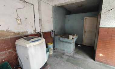 casa en venta en barrio blanco. Cod V26823