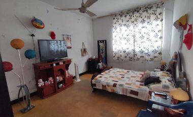 casa en venta en barrio blanco. Cod V26823