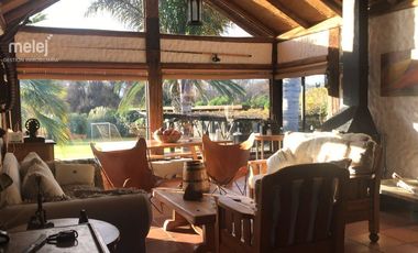 ESPECTACULAR CASA DE CAMPO EN ARRIENDO