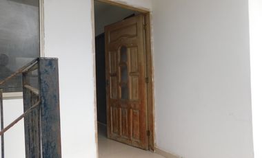 casalote en venta en el manantial. Cod V92128