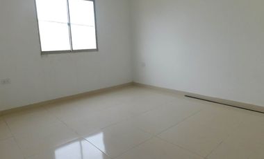 casalote en venta en el manantial. Cod V92128