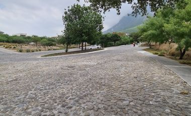 Terreno en Venta Residencial Cordillera, Valle Poniente, Santa Catarina