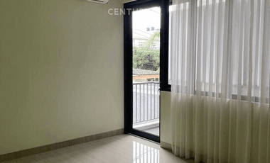 Disewakan Rumah Cakep Siap Huni Di Cluster One Gate System