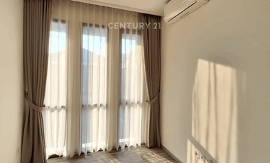 Disewakan Rumah Cakep Siap Huni Di Cluster One Gate System