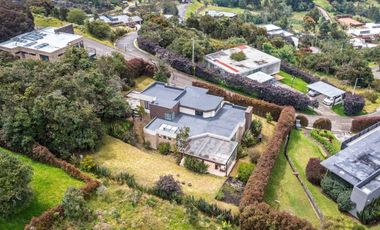 casa en arriendo/venta en vereda el líbano. Cod A24330