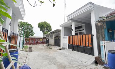 Rumah 10 Mnt ke Plaza Taman Harapan Baru Siap Huni Dibantu KPR J-37880