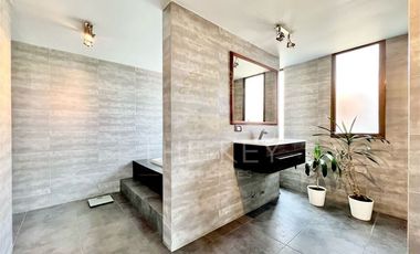 Departamento en Venta en Republica de Cuba - Plaza Las Lilas