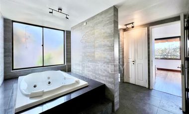 Departamento en Venta en Republica de Cuba - Plaza Las Lilas