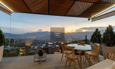 Casa en Venta en Medellín Alto de las Palmas