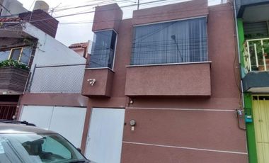 Casa En Venta Dentro De Fraccionamiento Sobre Boulevard Atlixco