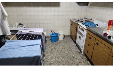 Vendo Casa Barrio Pueyrredon de 4 Dormitorios