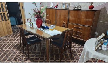 Vendo Casa Barrio Pueyrredon de 4 Dormitorios