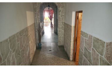 Vendo Casa Barrio Pueyrredon de 4 Dormitorios