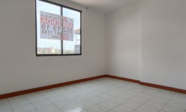 apartamento en arriendo en avenida libertadores. Cod A22721