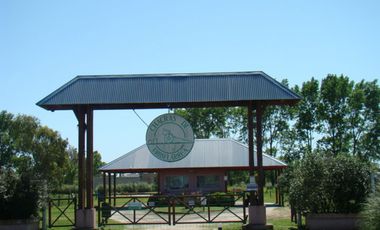 VENTA!! LOTE DE 3400 mts2 EN CHACRAS DE URIBELARREA.