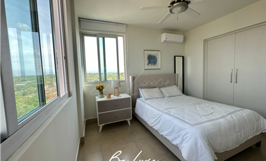 VENDO APARTAMENTO DE PLAYA/ VISTA AL MAR EN SAN CARLOS, PH RIO MAR (2)