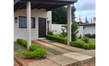 VENTA DE CASAS EN SPRING GARDENS, LA CHORRERA