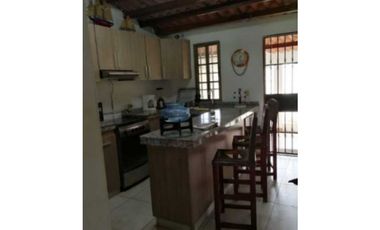 ALQUILO CASA EN CHAME NUEVA GENERACIÓN ARENAS NEGRA 2R