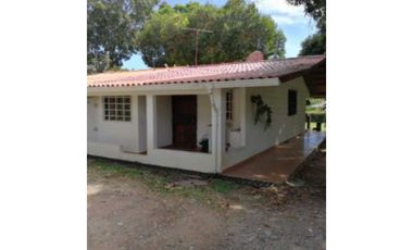 ALQUILO CASA EN CHAME NUEVA GENERACIÓN ARENAS NEGRA 2R
