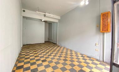 Local Comercial. Venta. Valparaíso. Calle Cochrane-Aduana