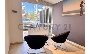 GRAN CASA-LOCAL COMERCIAL EN VENTA EL GOLF