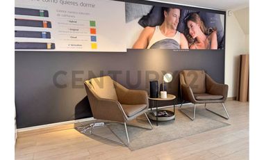 GRAN CASA-LOCAL COMERCIAL EN VENTA EL GOLF