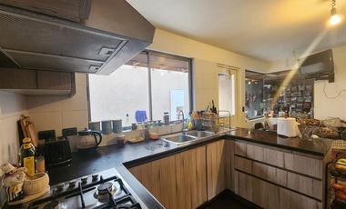 Casa en venta de 4 dorm. El Polo de Machali, buena ubicación