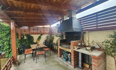 Casa en venta de 4 dorm. El Polo de Machali, buena ubicación