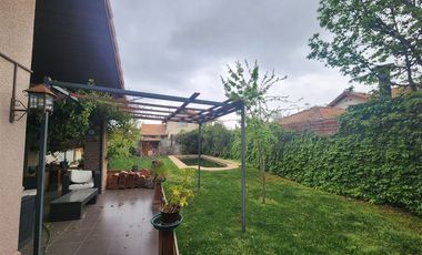 Casa en venta de 4 dorm. El Polo de Machali, buena ubicación