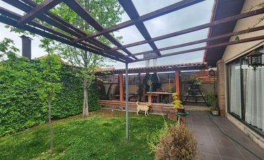 Casa en venta de 4 dorm. El Polo de Machali, buena ubicación