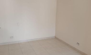 apartamento en venta en la arboleda. Cod V104678