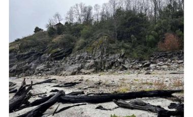 Parcela Agricola en ribera norte Lago Caburgua