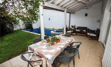 Chalet en venta en Wilde