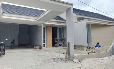 RUMAH MEWAH +INTERIOR +KOLAM PRIBADI DI BAGUN BISA DI TANAH PRIBADI & KOMPPEMDA