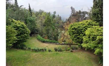 ARRIENDO CASA VITACURA LO CURRO CONDOMINIO