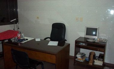 !!ALQUILO POLICONSULTORIOS EXELENTE OPORTUNIDAD!!!