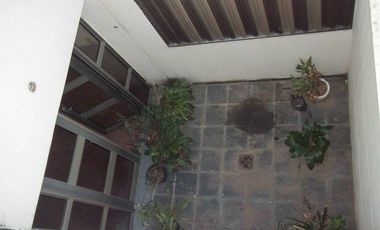 !!ALQUILO POLICONSULTORIOS EXELENTE OPORTUNIDAD!!!