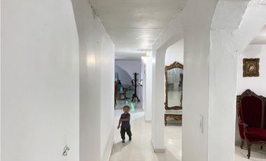 CASA UNIFAMILIAR SANTA MONICA SE PUEDEN CONSTRUIR 5 PISOS