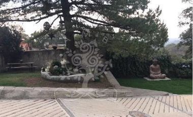 HERMOSA FINCA EN VENTA ACONDICIONADA COMO SALÓN DE EVENTOS MÚLTIPLES.