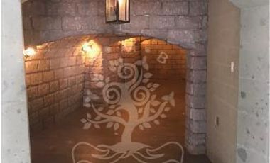 HERMOSA FINCA EN VENTA ACONDICIONADA COMO SALÓN DE EVENTOS MÚLTIPLES.