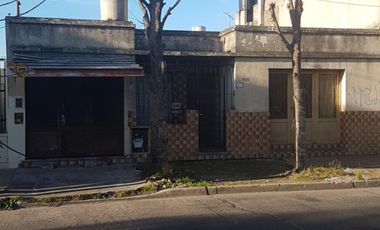CASA 4 AMBIENTES SOBRE LOTE PROPIO