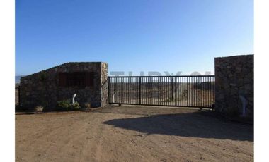 Se vende sitio en Morrillos 2da fila desde 6500 UF