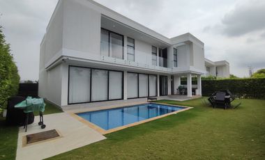 casa en venta en via antigua bocono. Cod V26500