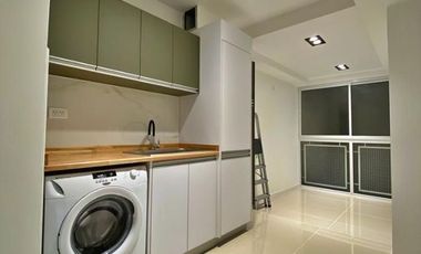 VENDIDO PISO DE 4 AMBIENTES A LA CALLE CON DOBLE BALCÓN en PLAZA MITRE