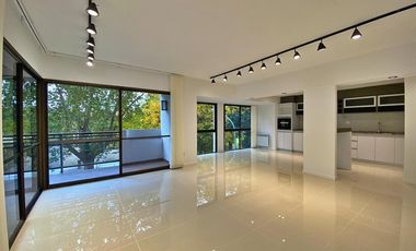 VENDIDO PISO DE 4 AMBIENTES A LA CALLE CON DOBLE BALCÓN en PLAZA MITRE