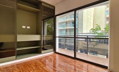 VENDIDO PISO DE 4 AMBIENTES A LA CALLE CON DOBLE BALCÓN en PLAZA MITRE