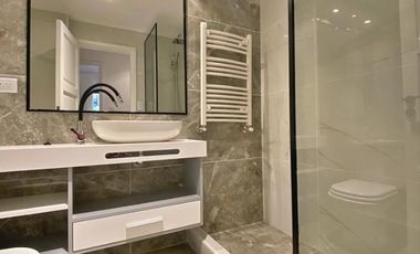 VENDIDO PISO DE 4 AMBIENTES A LA CALLE CON DOBLE BALCÓN en PLAZA MITRE