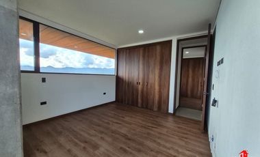 apartamento en arriendo/venta en el poblado. Cod V6362
