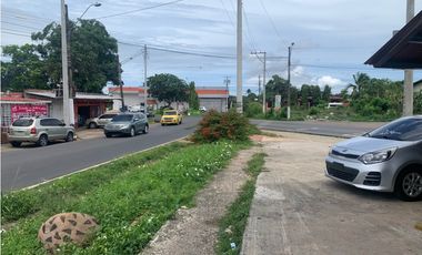 VENDO TERRENO COMERCIAL EN LA CHORRERA